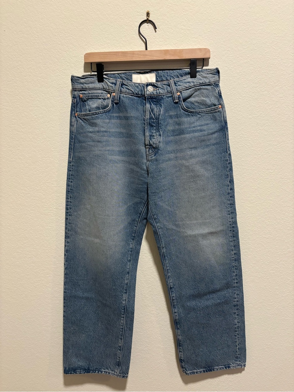 MOTHER women’s The Ditcher Crop Straight Jeans in Faded Blue Leap at the chance